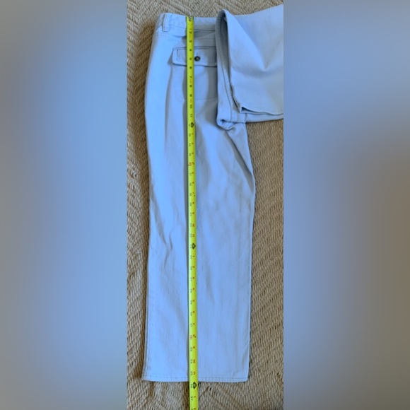 Liz Claiborne | 12 | light blue denim jeans Capri front & back pockets - Picture 4 of 7